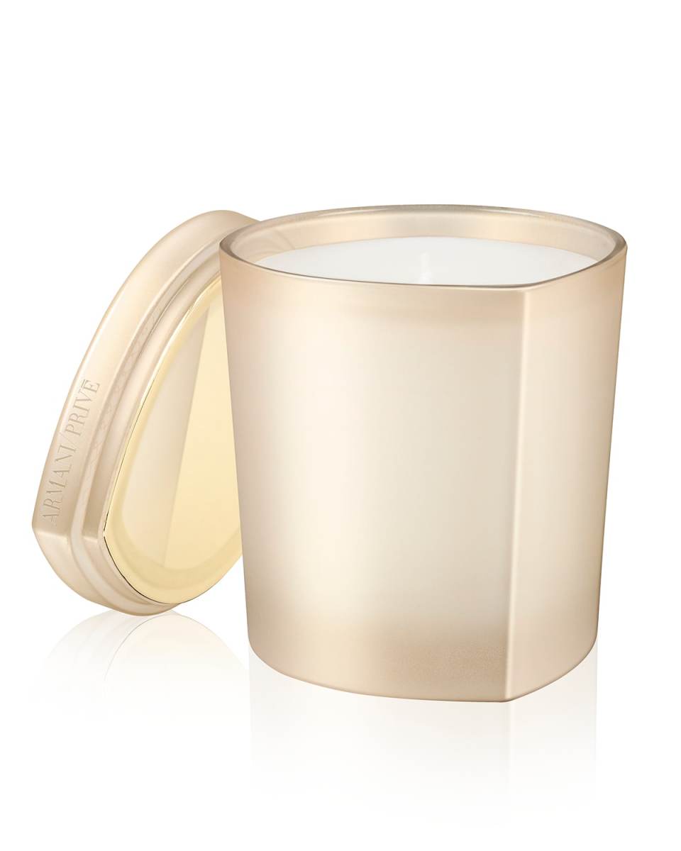 8.5 oz. Pivoine Suzhou Scented Candle